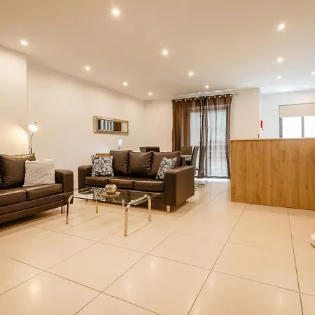 Modern&quiet Twin With Shared Bathroom Sliema